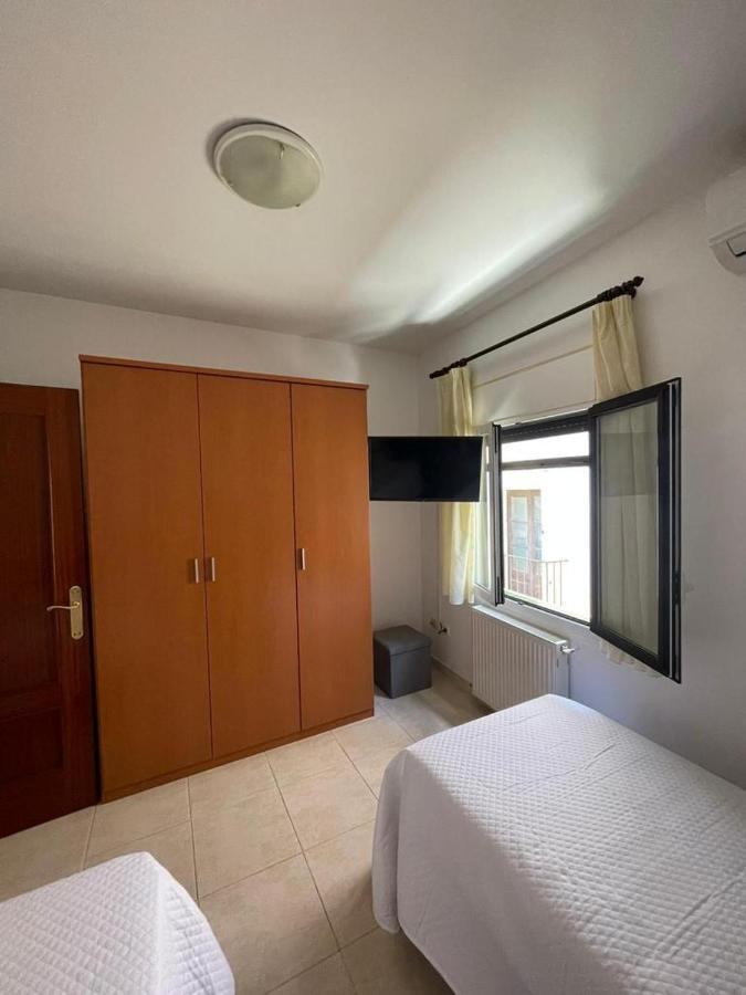 Apartament La Cova Peralada Zewnętrze zdjęcie