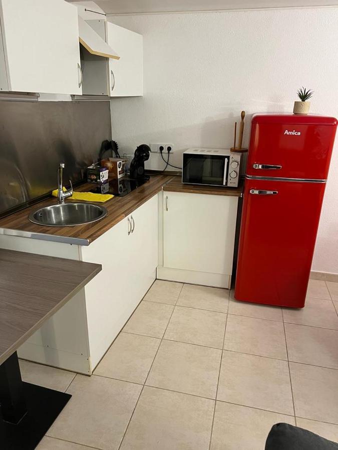 Apartament La Cova Peralada Zewnętrze zdjęcie